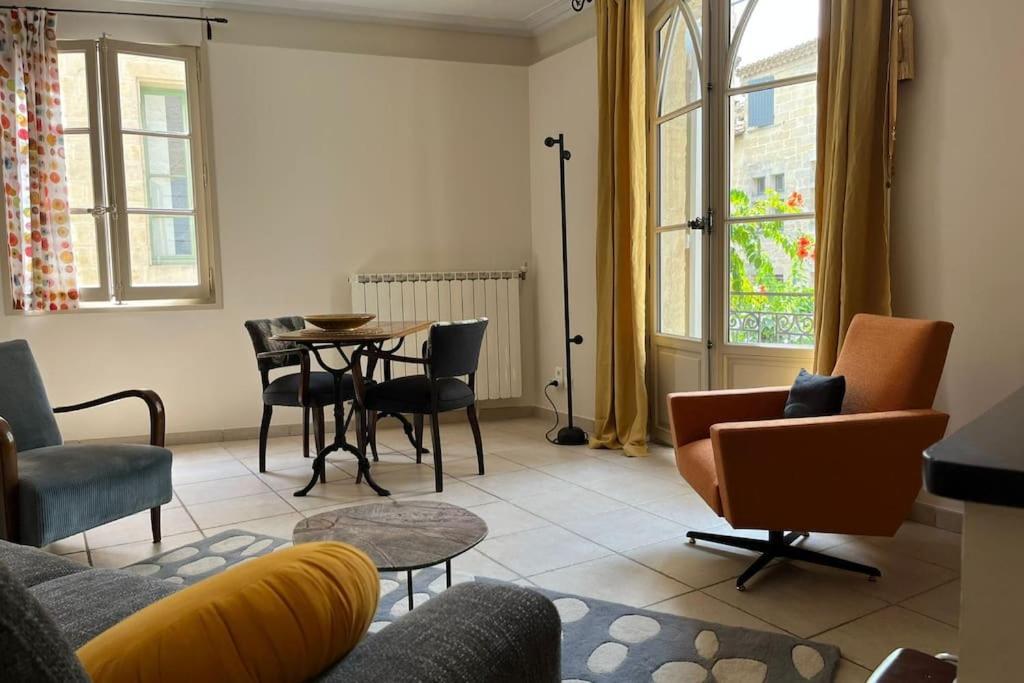 Uzes Centre Quartiers Des Arts Charme De L'Ancien Apartment Exterior foto