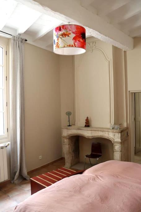 Uzes Centre Quartiers Des Arts Charme De L'Ancien Apartment Exterior foto